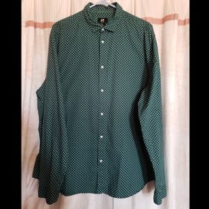 H&M long-sleeve button down shirt